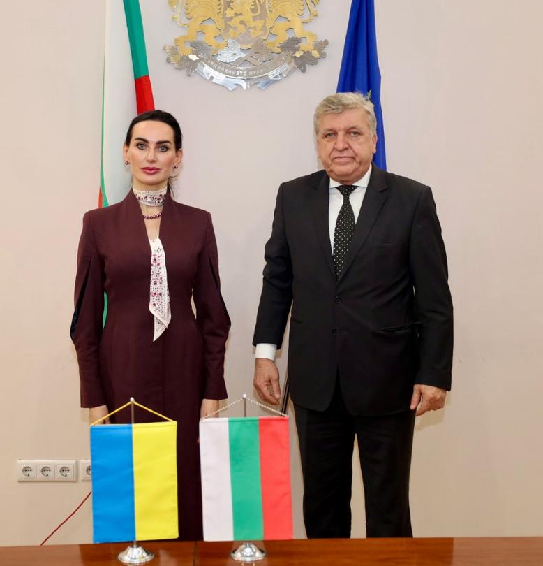 Minister Manol Genov met with the Ambassador of Ukraine - 3