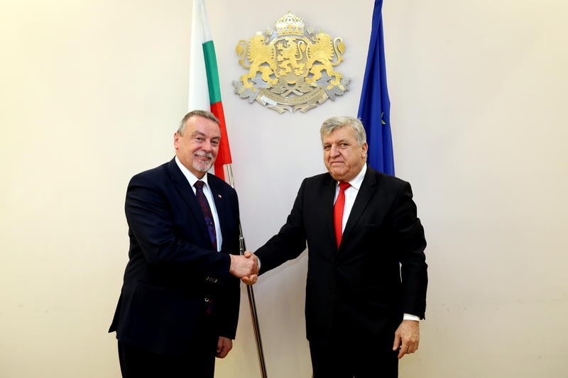 Minister Manol Genov met with the Ambassador of the Czech Republic H.E. Miroslav Toman - 01