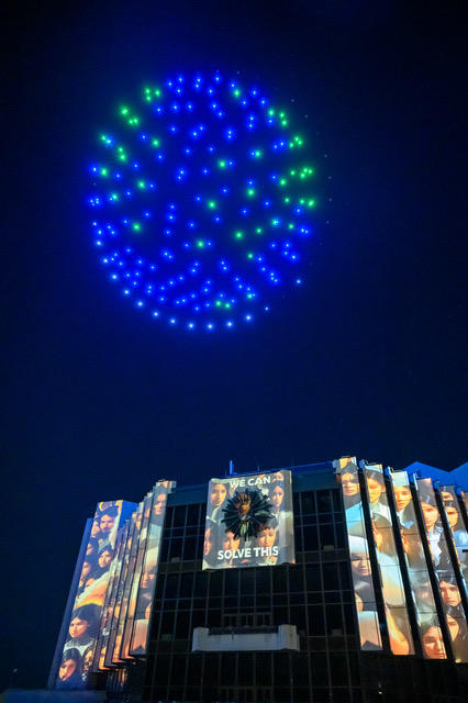 A light show on climate change transformed the National Palace of Culture - 16